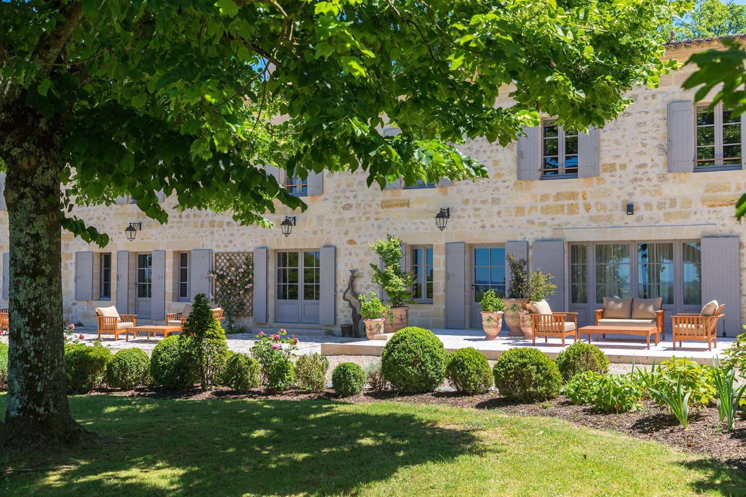 Chateau Troplong Mondot Saint Emilion luxury hotel travel